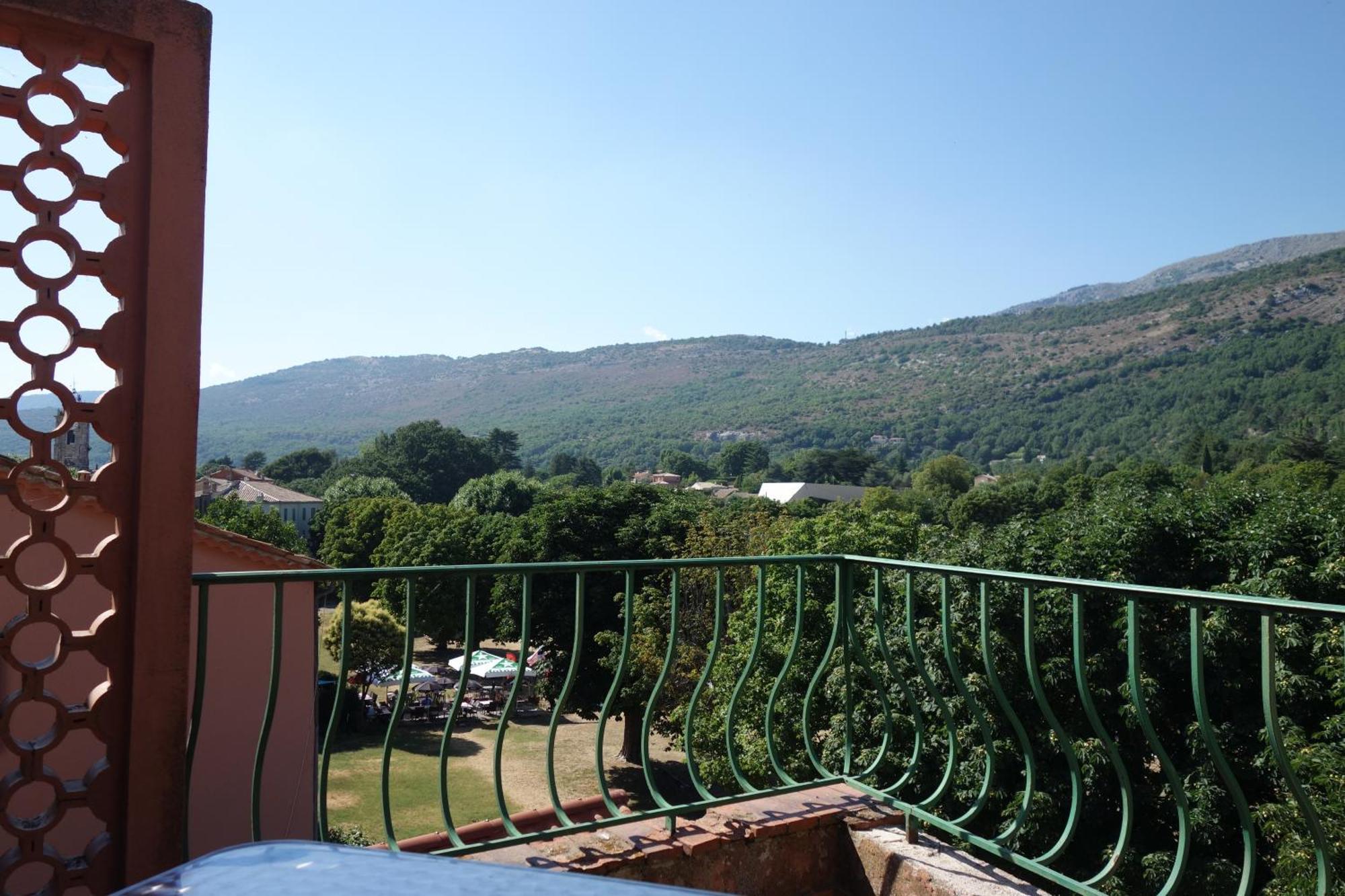 Hotel Le Prejoly Saint-Vallier-de-Thiey Phòng bức ảnh