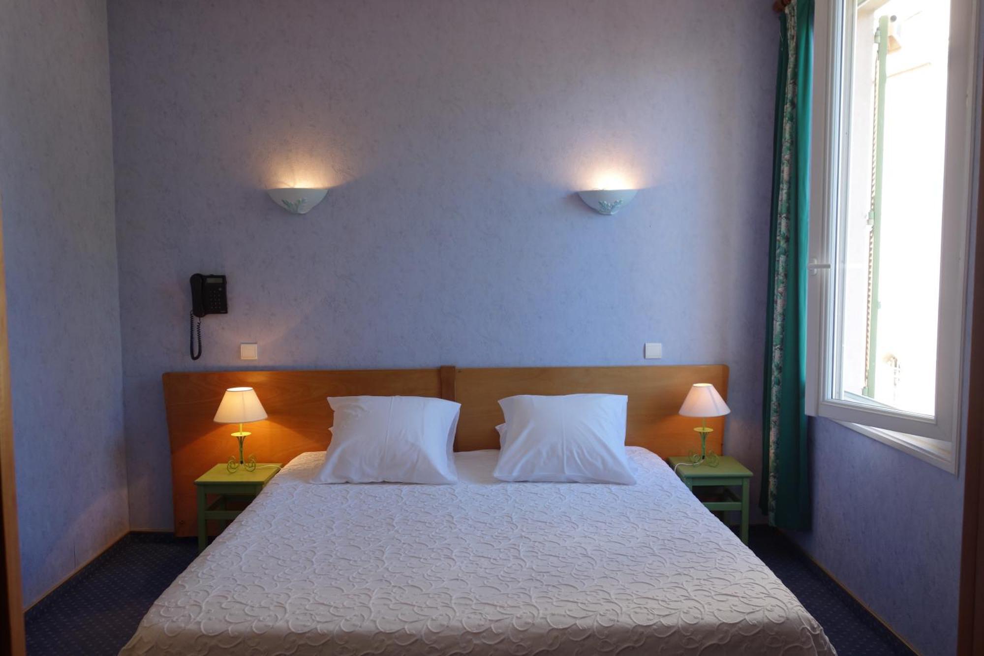 Hotel Le Prejoly Saint-Vallier-de-Thiey Phòng bức ảnh