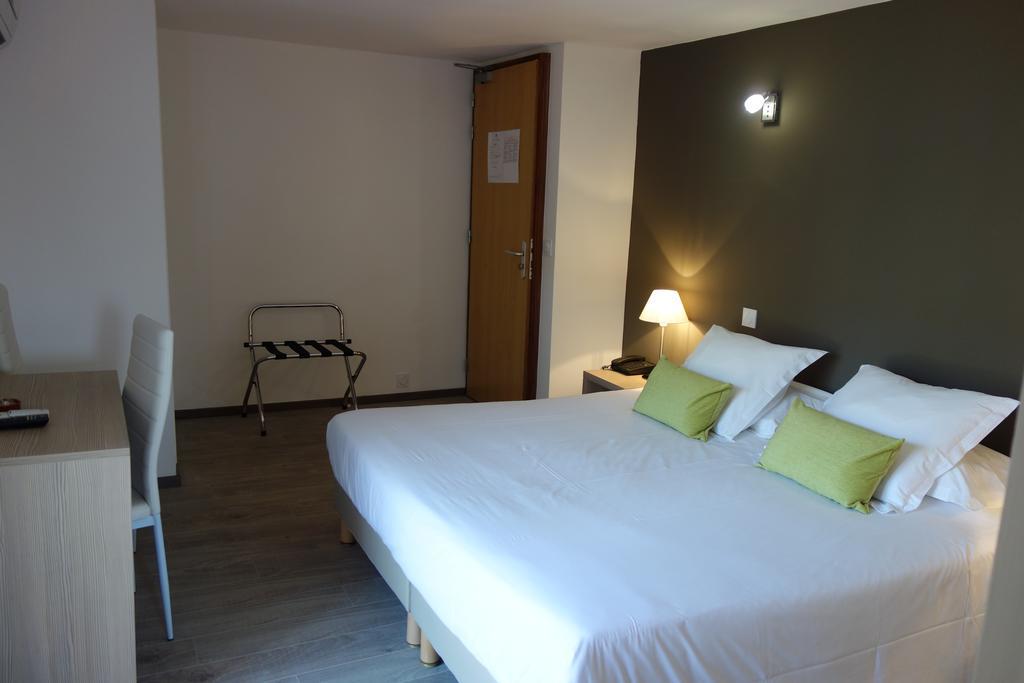 Hotel Le Prejoly Saint-Vallier-de-Thiey Ngoại thất bức ảnh