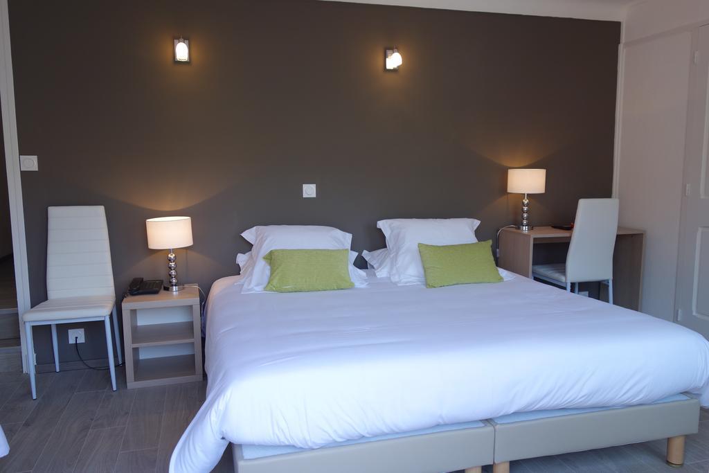 Hotel Le Prejoly Saint-Vallier-de-Thiey Ngoại thất bức ảnh